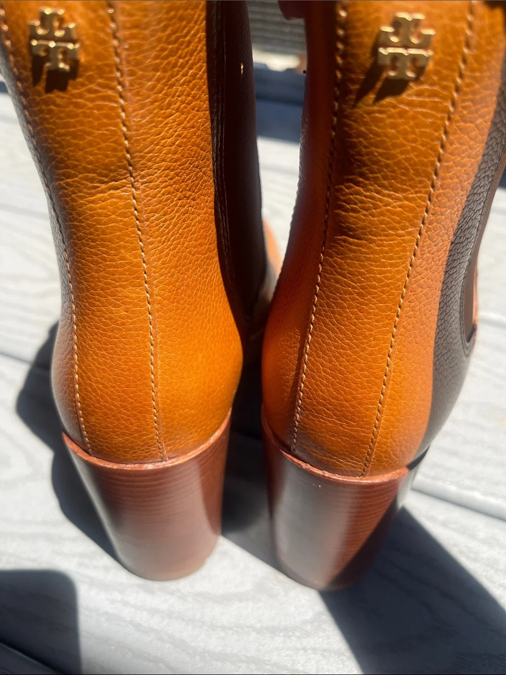 Tory Burch Tan Leather lug sole  Boots - Classic Pull-On Style. Size 10